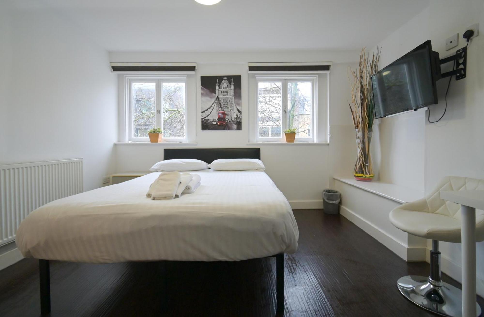 Charlotte Street Rooms By News Hotel Лондон Екстериор снимка