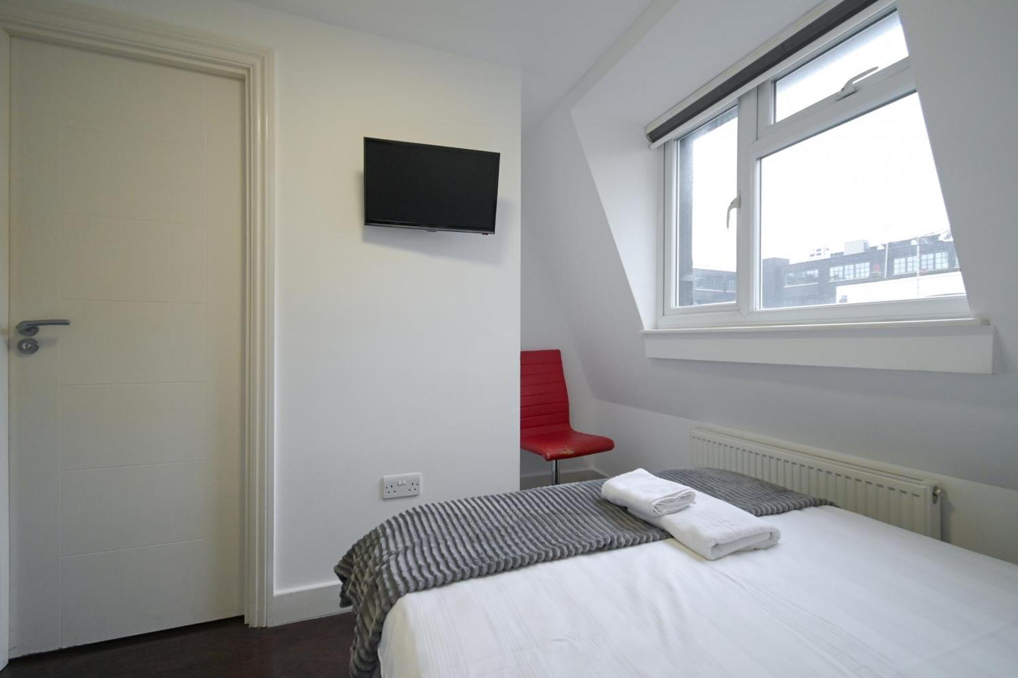 Charlotte Street Rooms By News Hotel Лондон Екстериор снимка