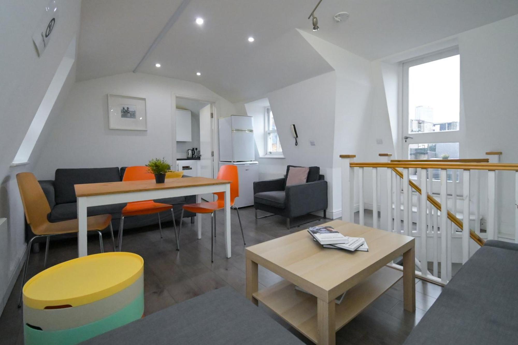 Charlotte Street Rooms By News Hotel Лондон Екстериор снимка