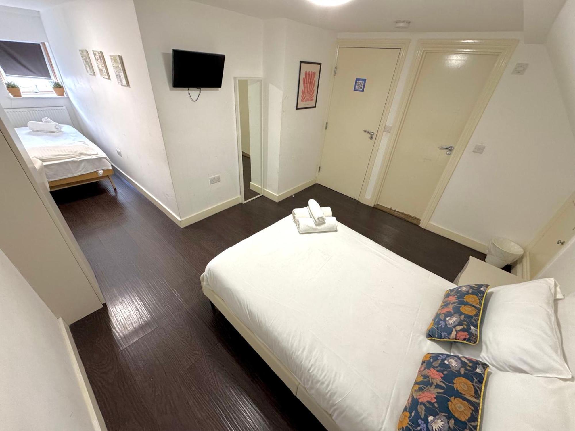 Charlotte Street Rooms By News Hotel Лондон Стая снимка