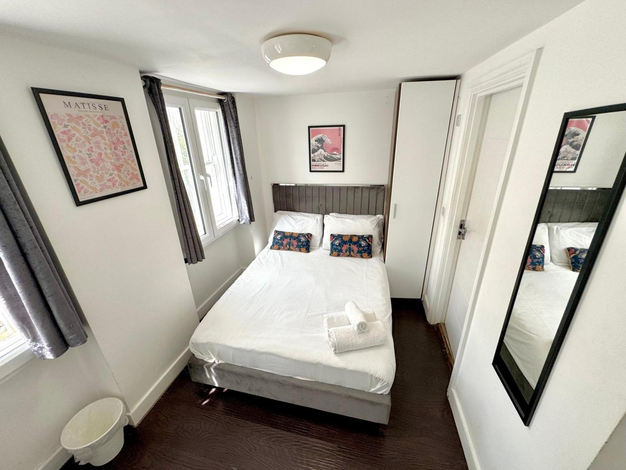 Charlotte Street Rooms By News Hotel Лондон Екстериор снимка